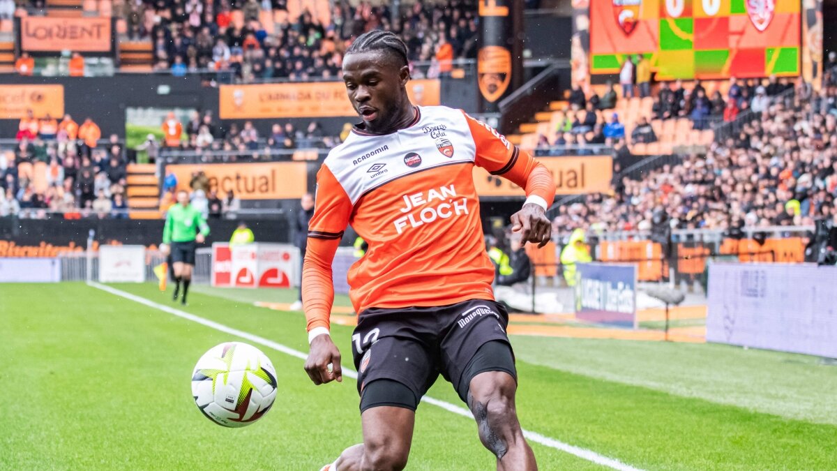 Be�ikta�, listeye ekledi: Darlin Yongwa