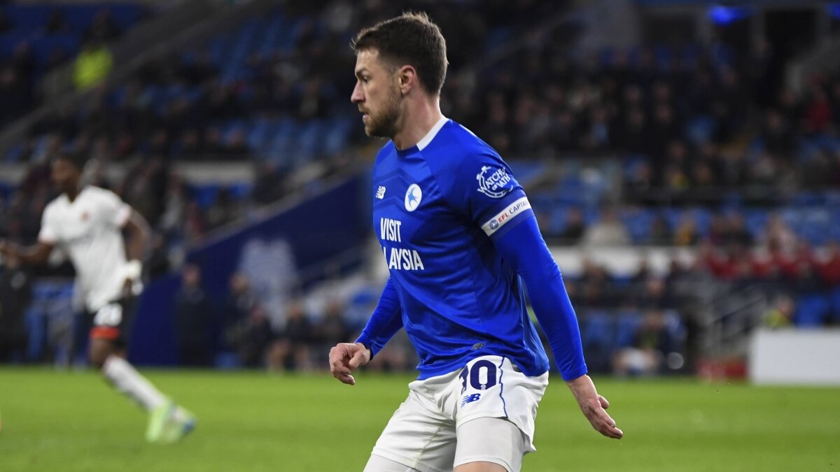 Aaron Ramsey'den futbola veda