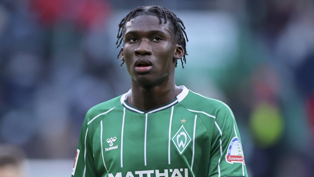 Fenerbah�e'den savunmaya wonderkid transferi!