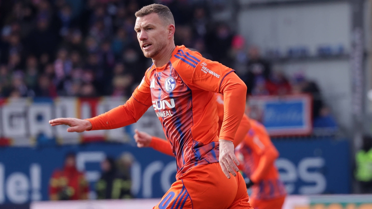 Edin Dzeko asistledi, T�rk y�ld�zlar bitirdi!