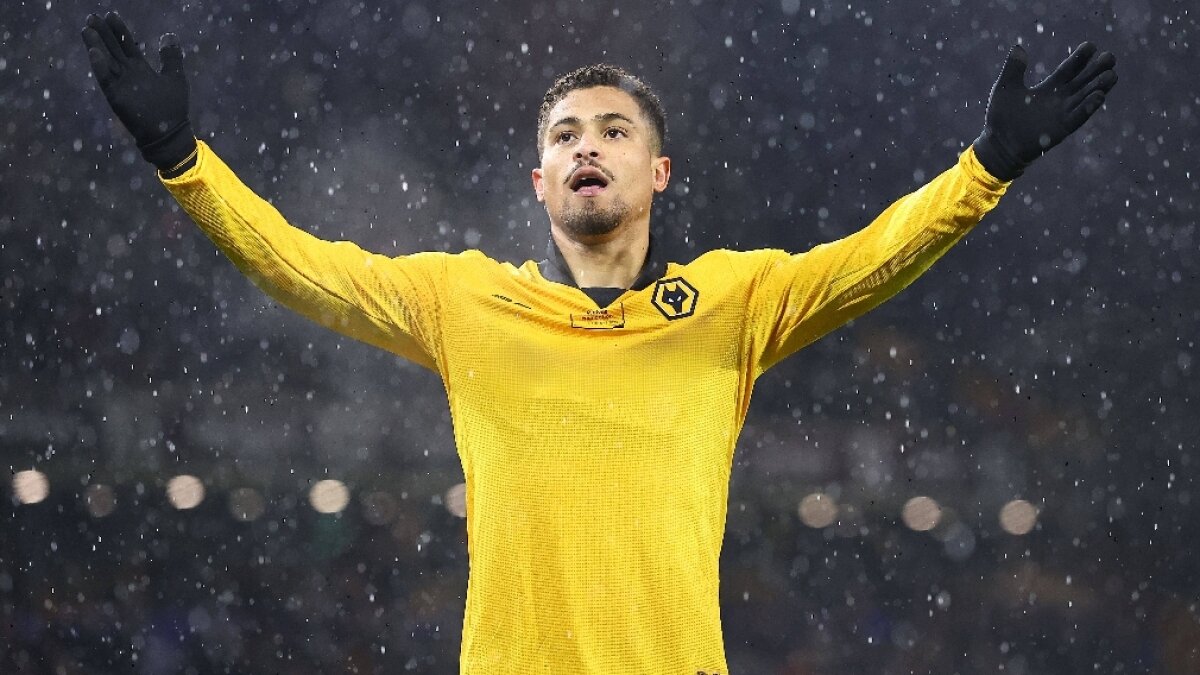 Wolverhampton'dan Aston Villa'ya so�uk du�!