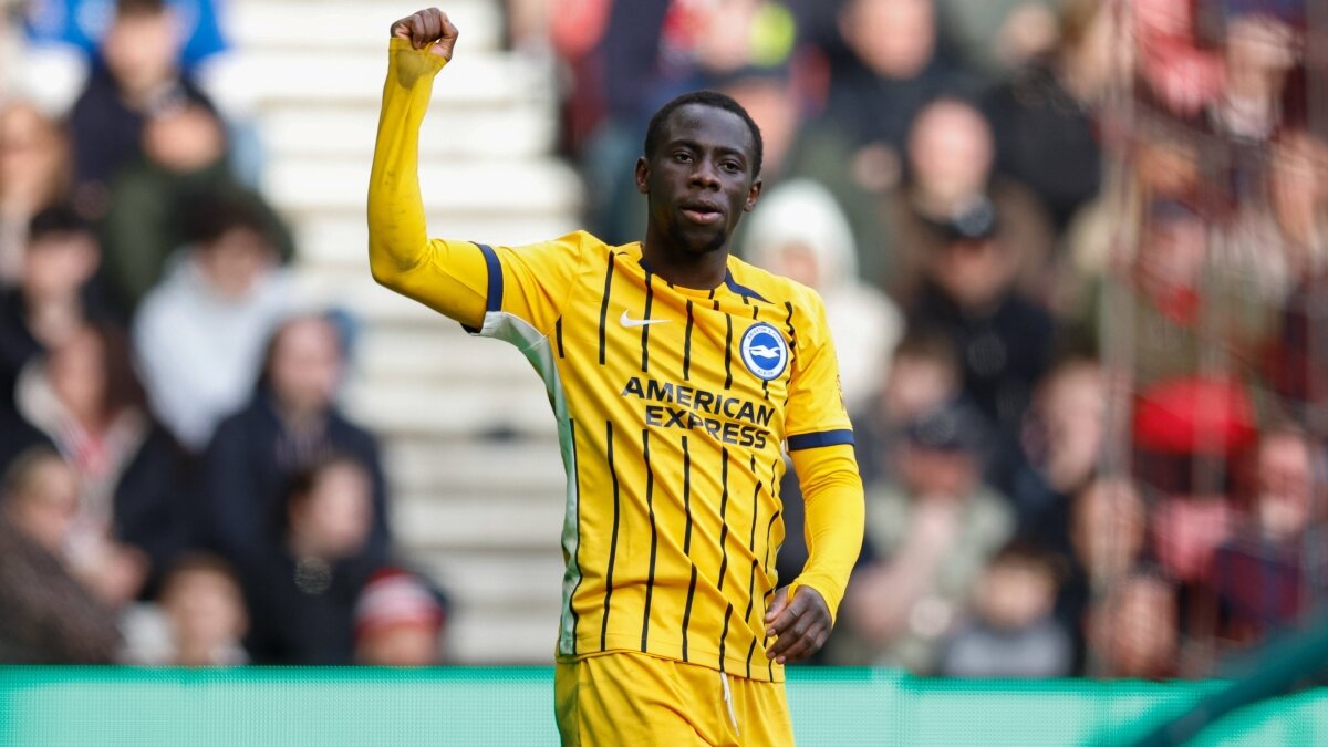 Brighton, Sunderland'i Yankuba Minteh ile ge�ti!