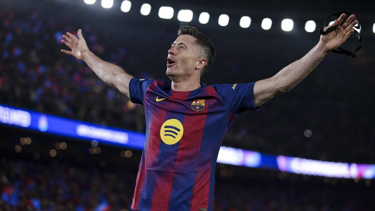 Robert Lewandowski'den veda sorusuna cevap