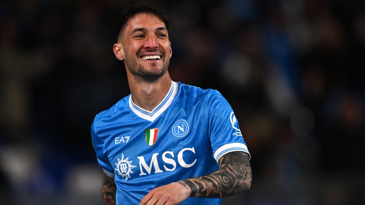 Napoli, zirve yar���nda Milan'� Politano ile y�kt�!