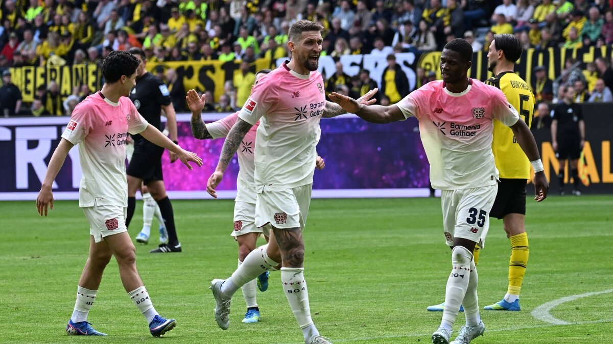 Leverkusen, Dortmund'un serisine son verdi!