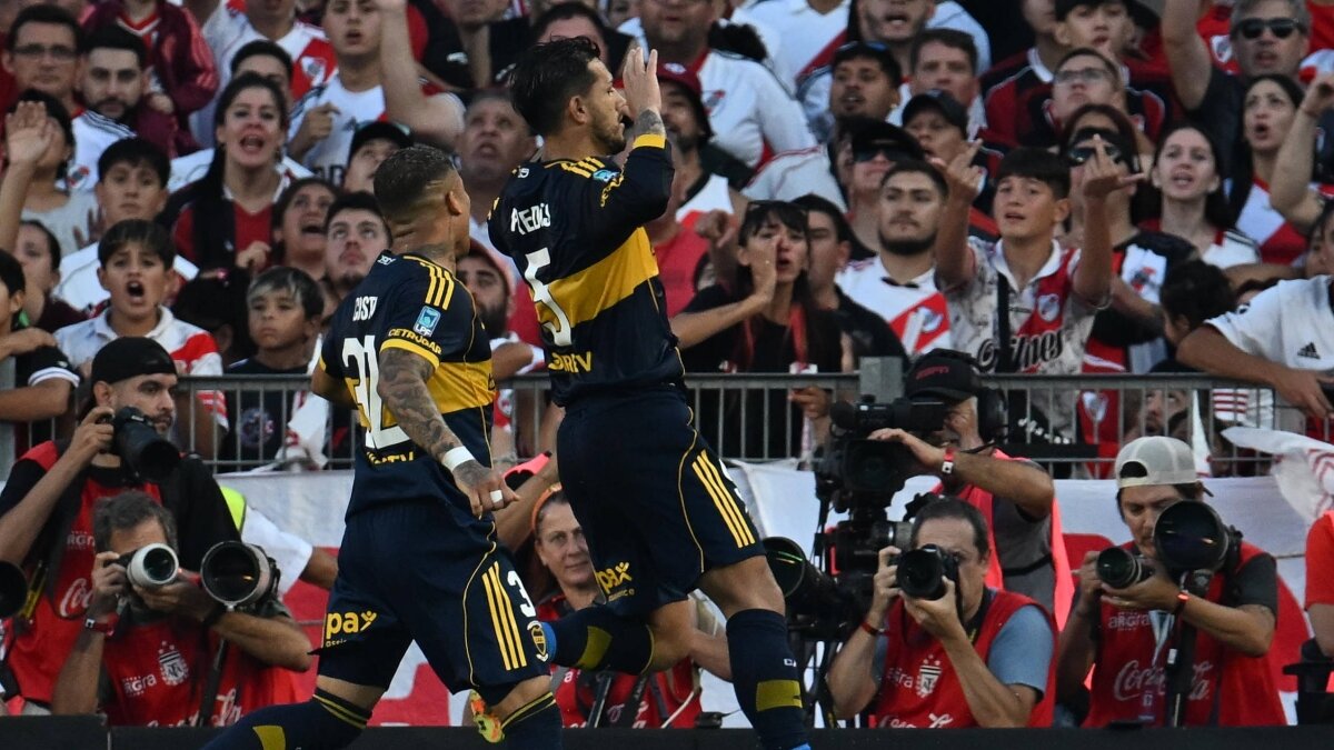Boca Juniors, derbide River Plate'yi yendi!