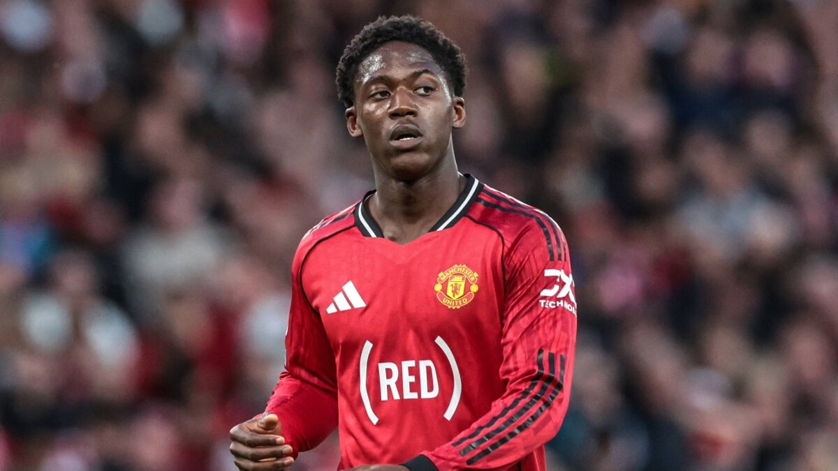 Manchester United, Kobbie Mainoo'nun s�zle�mesini uzat�yor