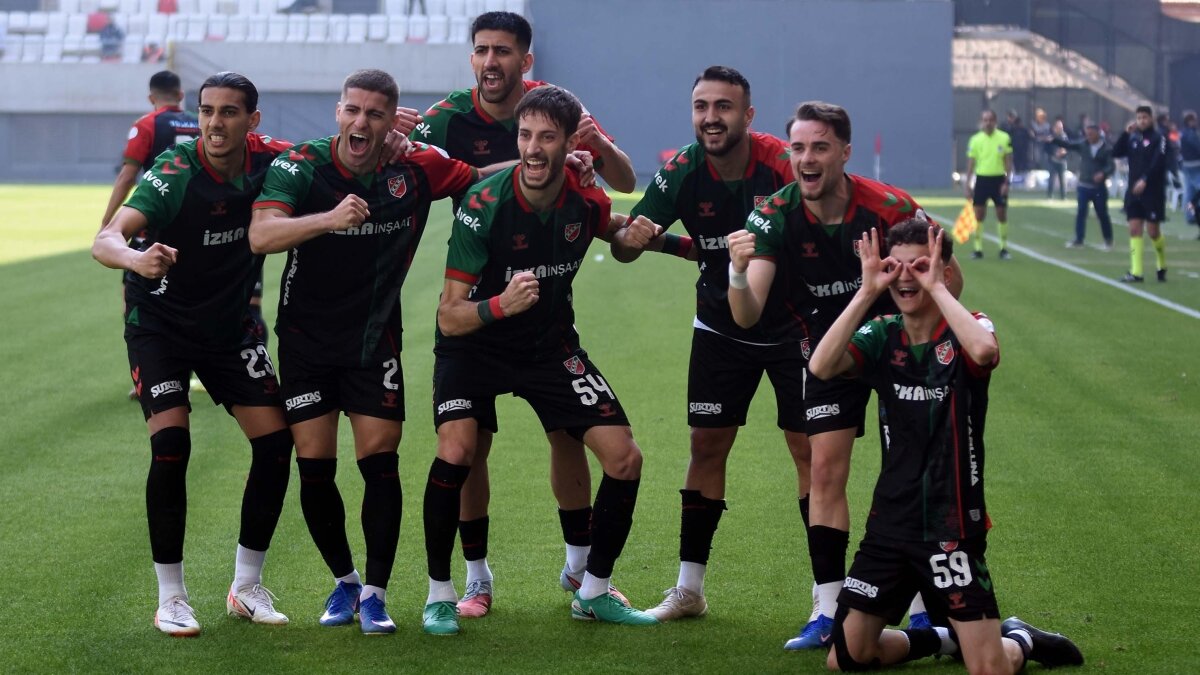 3. Lig'de 25. haftan�n perdesi kapand�