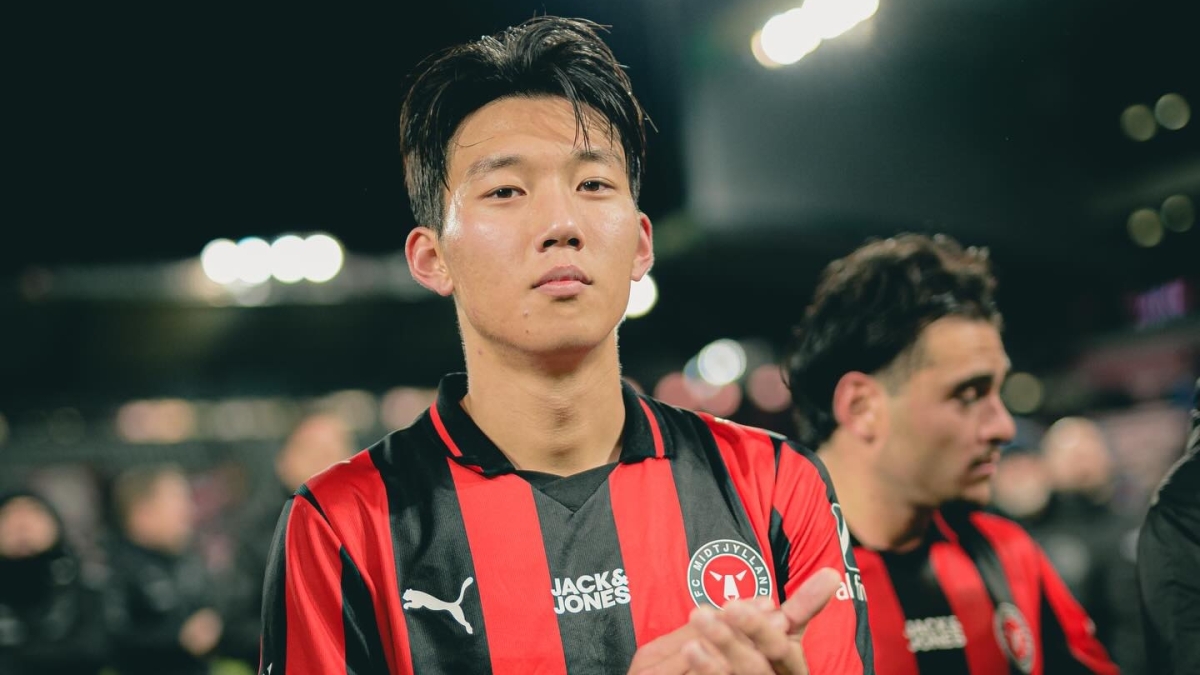 Be�ikta�'a G�ney Koreli stoper: Han-beom Lee