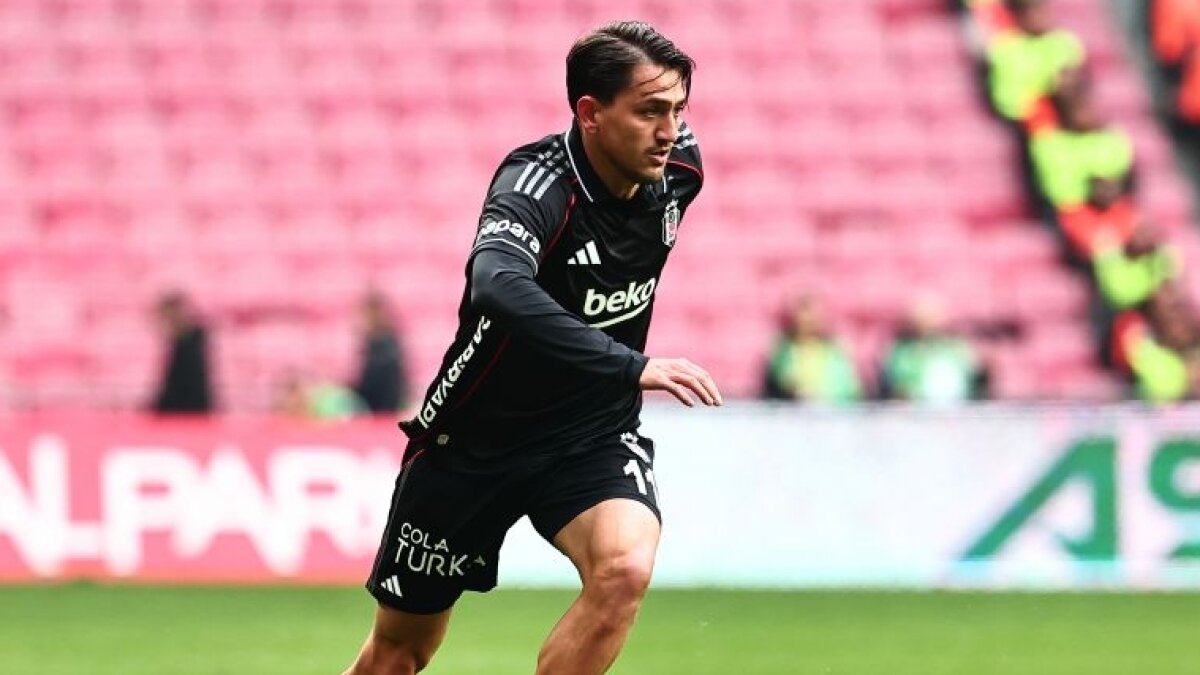 Cengiz �nder'e sert ele�tiri: 'Yok, bitti!'