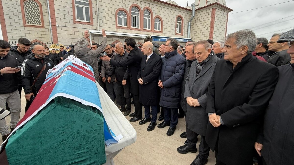 Orhan Kaynak son yolculu�una u�urland�