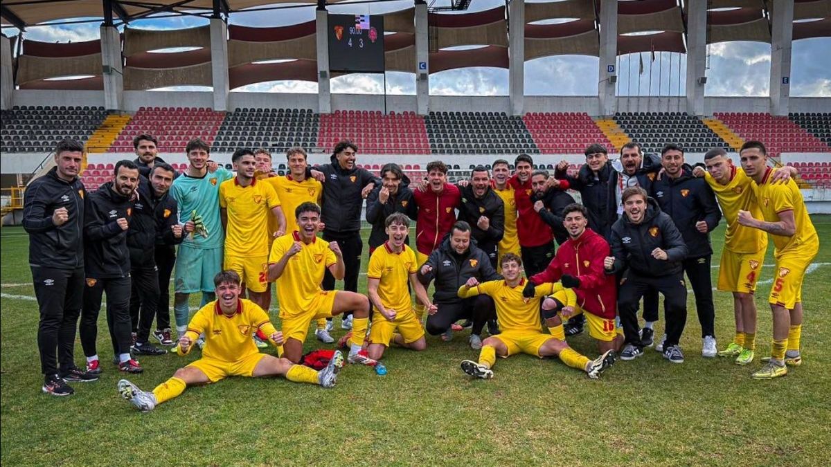 G�ztepe her ya�ta kalesine duvar �rd�