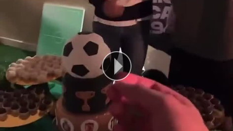 Talisca'ya Beşiktaş amblemli pasta