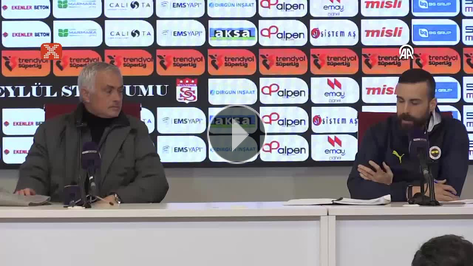 Mourinho'dan oyuncu değişikliği yanıtı!