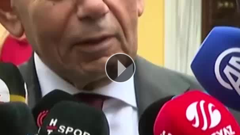 Dursun zbek: 'yi ki bu mektepten mezun oldum'