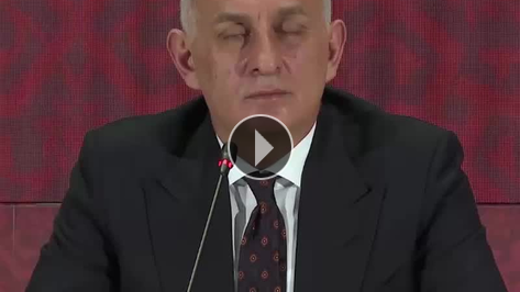 Hacosmanolu: 'Ahlak snrlarn zorlayan yorumcular var'