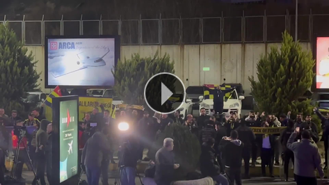 Fenerbah�eliler, Sadettin Saran'� kar��lad�