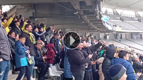 Fenerbah�e taraftar�ndan Sadettin Saran'a destek