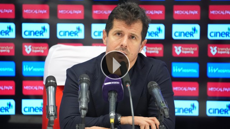 Emre Bel�zo�lu: 'Nasipten �tesi yok'