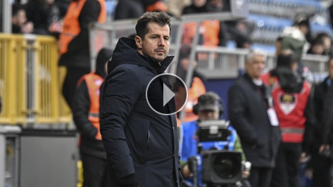 Emre Bel�zo�lu'ndan istifa yan�t�