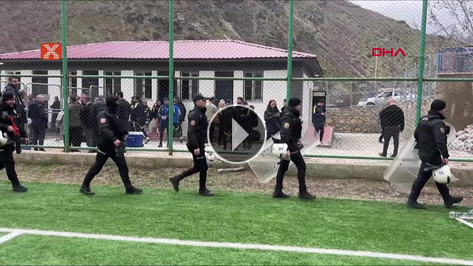 Fenerbah�e'nin Y�ksekova'y� 1-0 yendi�i ma�ta gerginlik ya�and�