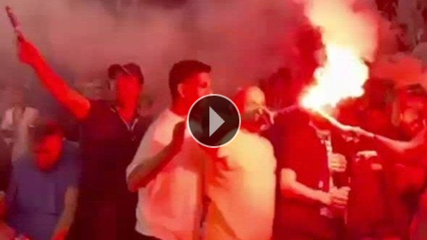 Aziz Y�ld�r�m me�alelerle konu�maya geldi!