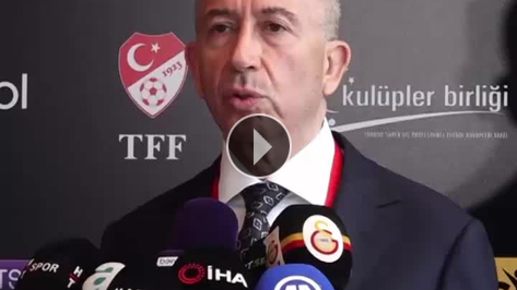Metin �zt�rk'ten Fenerbah�e ve Bar�� G�kt�rk s�zleri
