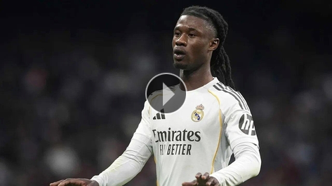 Galatasaray taraftar�ndan Camavinga tezah�ratlar�!