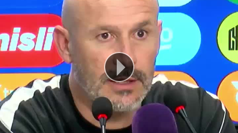 Vincenzo Italiano'dan Vlahovic yorumu