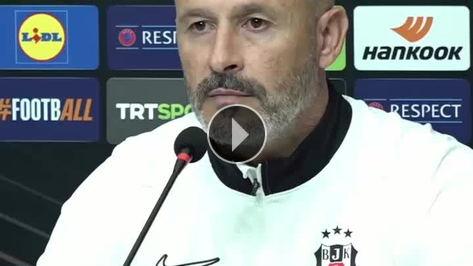 Vincenzo Italiano'dan Be�ikta� taraftar�na �vg�