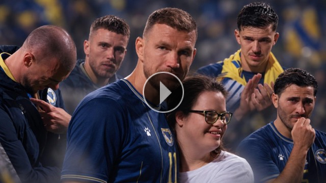 Dzeko'ya veda: G�zya�lar� sel oldu