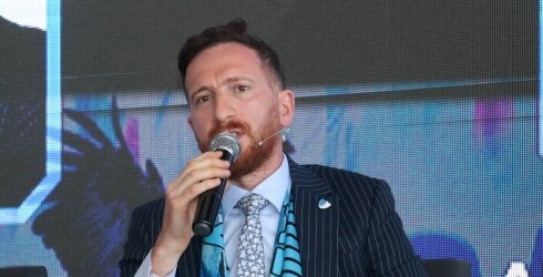 Ahmet Dal'dan G.Saray i�in a��klama