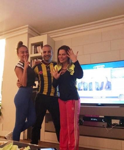 Fenerbahce Galatasaray Unlulerin Paylasimlari Sporx Galeri