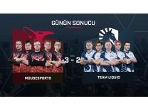 New Yorkta ampiyon mousesports! Galerisi