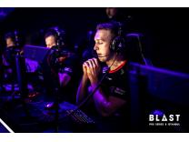 Astralis, EPICENTER 2018den ekildiini aklad! Galerisi