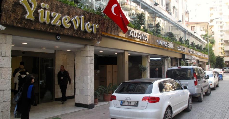 ADANA YÜZEVLER KEBAP (4.1)