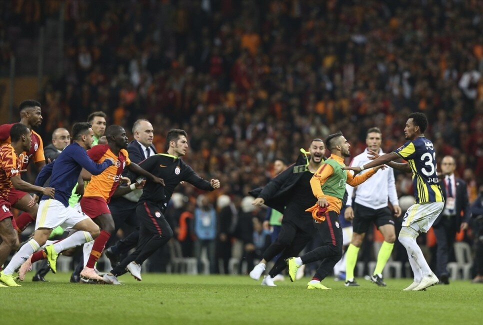 JAILSON, OLAYLAR VE TER�M