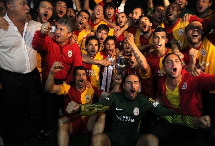unal_aysaldan_galatasaray_0b696_800.jpg