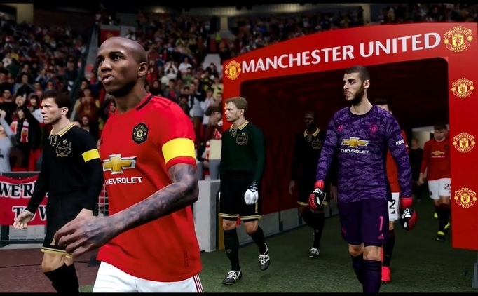 PES 2020 Oynan: Manchester United vs. Efsaneler Galerisi