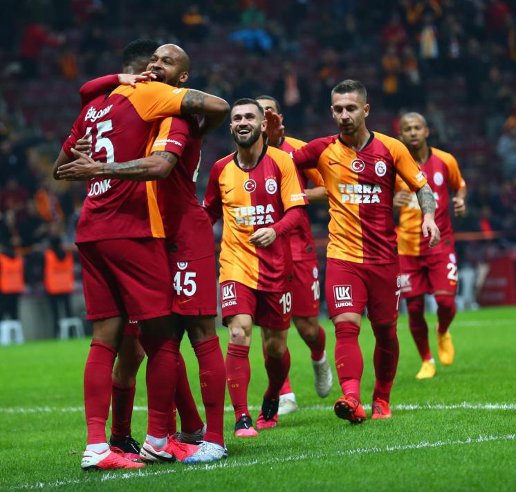 Ryan Donk 40 Indirim Ile Galatasaray A Imza Atiyor Sporx Galeri