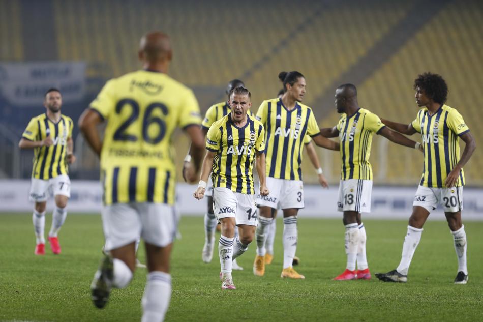 Omer Urundul Den Fenerbahce Yorumu 4 Forvet Demek Cok Pozisyon Demek Degil Sporx Galeri