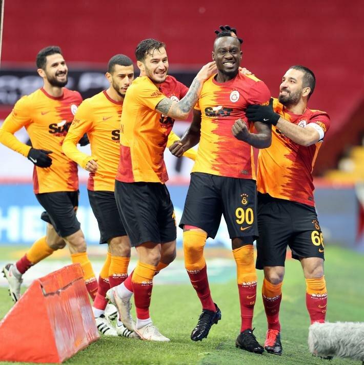 Mbaye Diagne satrancı transferin kaderini değiştirebilir ...