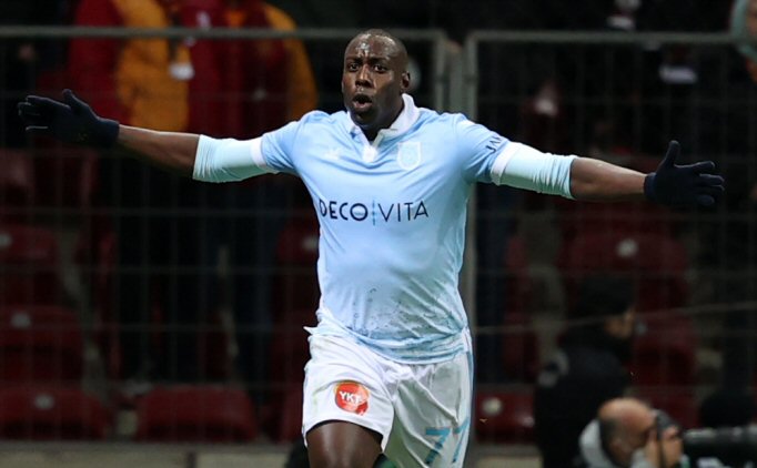 STEFANO OKAKA Man Yldz
