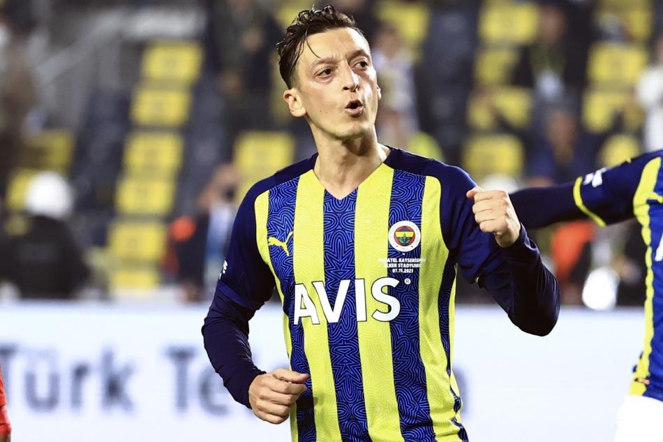 Fenerbahçe'de olmazsa olmaz; Mesut Özil gerçekleri - Sporx Galeri