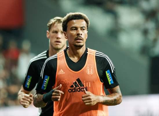 ISMAEL ÇOK GÜVENİYOR
Valerien Ismael, öğrencisinin şu ana kadar gösterdiği performanstan fazlasıyla memnun. Fransız teknik adam, derbi için yaptığı planlarda Dele Alli'ye de önemli bir rol vermeyi planlıyor. Büyük maçların özel oyuncularla kazanılacağını düşünen Ismael, bu konuda öğrencisine fazlasıyla güveniyor.