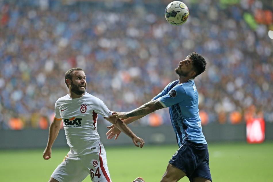 CENK'E GÖRE DAHA YÜKSEK İHTİMALLİ
Dolayısıyla öncelik Adana Demirspor'la anlaşma sağlayabilmek. Sarı Kırmızılılar, kısa süre içerisinde Samet konusunda somut adımlar atmaya hazırlanıyor. Kulübe yakın kaynaklar, Samet transferinin Cenk'e göre çok daha yüksek ihtimalli olduğunu ifade ediyor.