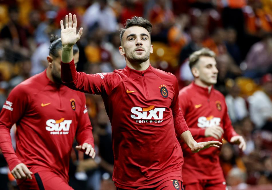 RIDVAN VE YUNUS AÇIKLAMASI
Galatasaray'da forma giyen Yunus Akgün'ün de menajeri olan Necdet Ergezen, Lig Radyo'da Ayan Beyan programına katılıp sarı kırmızılıların ilgilendiği iddia edilen Rıdvan Yılmaz ile ilgili de önemli açıklamalar yaptı.