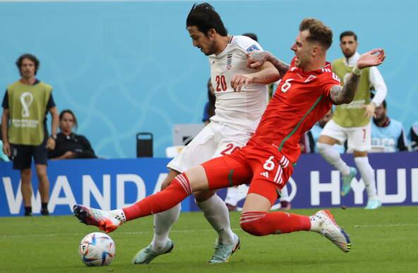 TRANSFER İÇİN AÇIKLAMA
İranlı golcü ise, hakkında çıkan haberlerinin ardından transfer için konuştu. Azmoun,