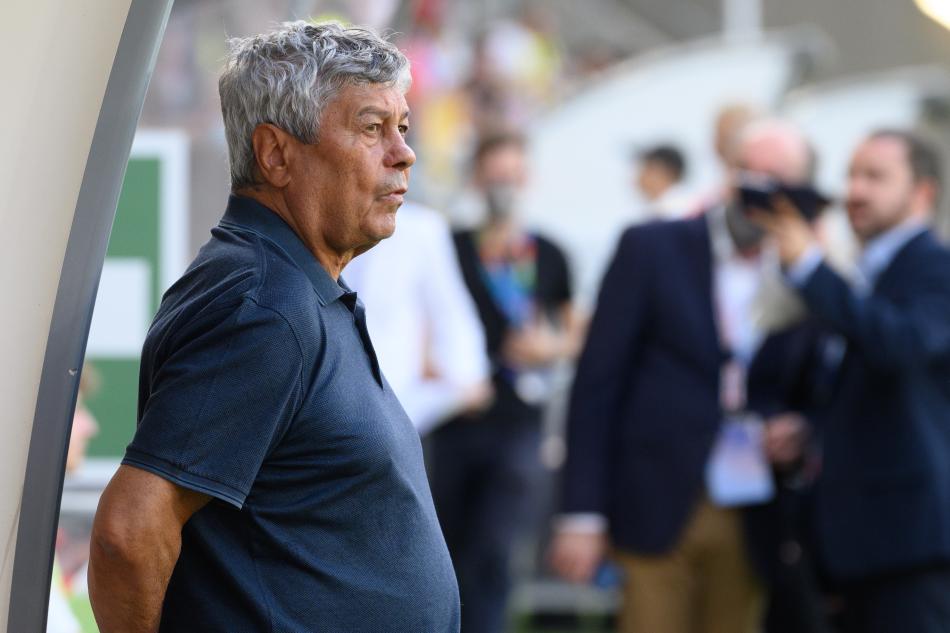 LUCESCU N FLA DDA!