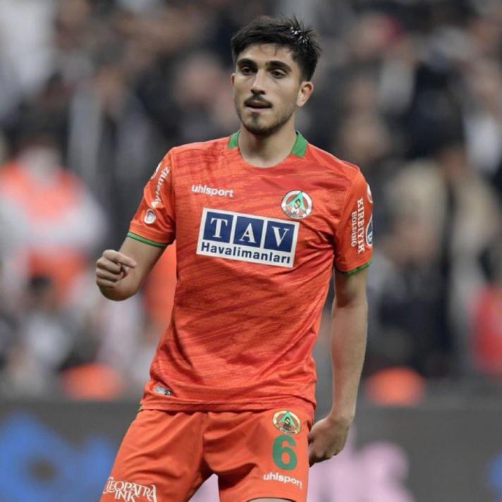 UMUT GNE